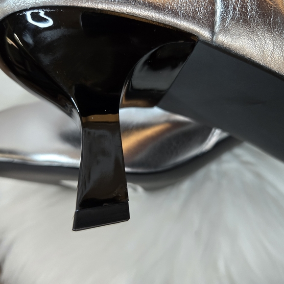 Abound Erin Silver Faux Leather  Ankle Boots - Sz 9.5 - New - Picture 9 of 10